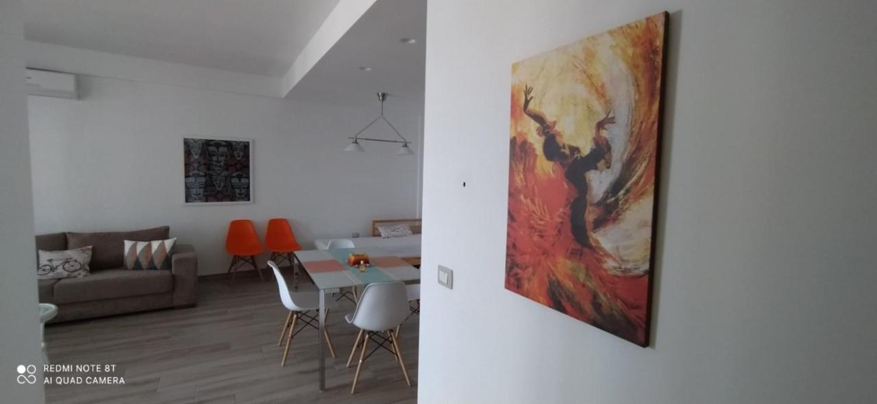 Matthews Beach House Vlore Luaran gambar