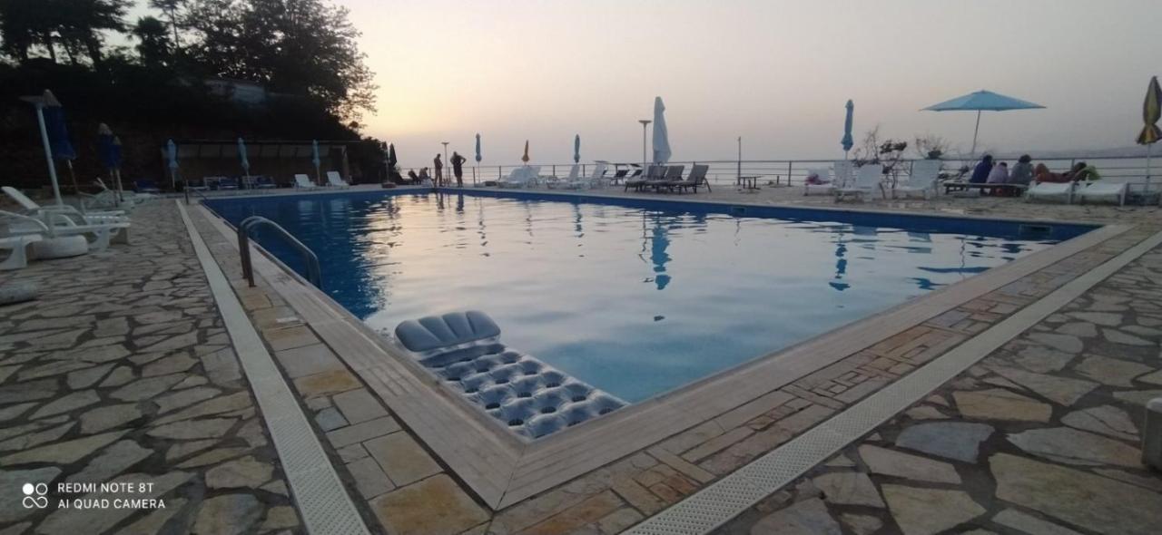 Matthews Beach House Vlore Luaran gambar
