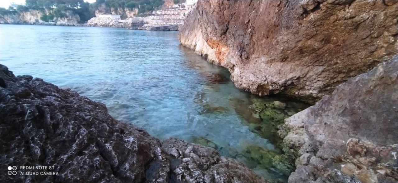 Matthews Beach House Vlore Luaran gambar