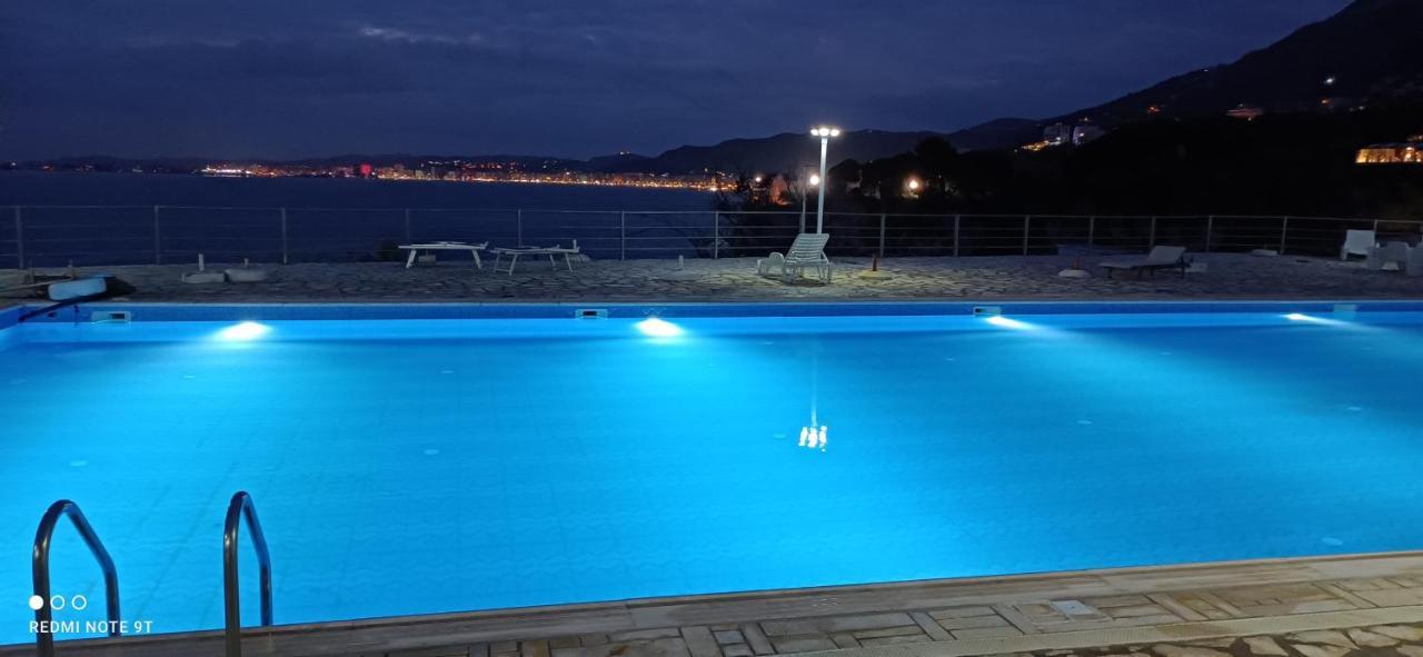 Matthews Beach House Vlore Luaran gambar