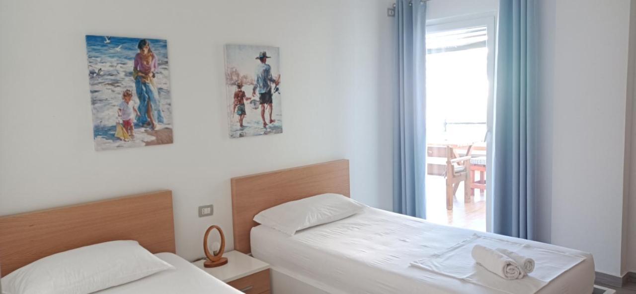 Matthews Beach House Vlore Luaran gambar