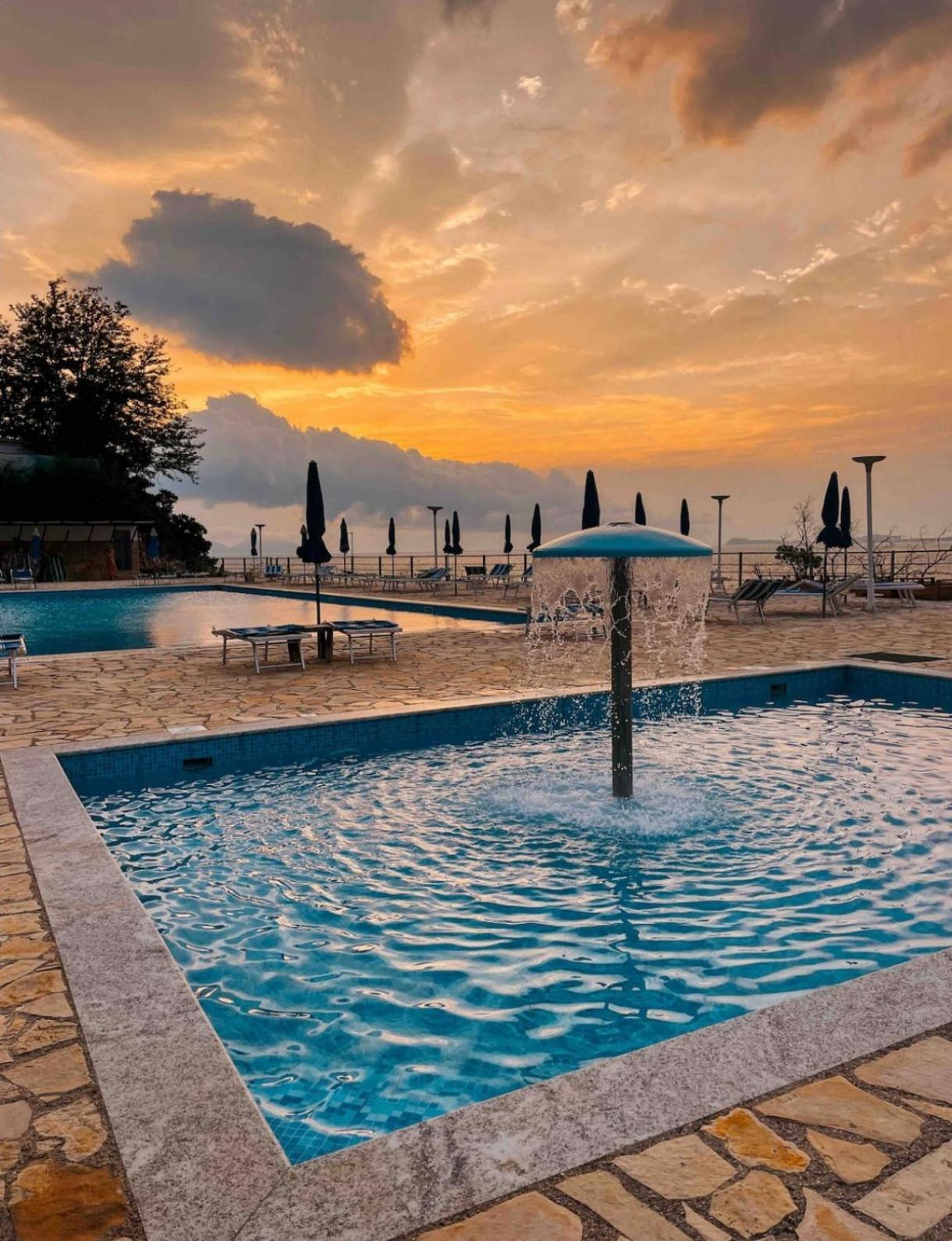 Matthews Beach House Vlore Luaran gambar